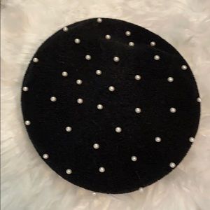 🆕 COCO + CARMEN PEARL BERET (NWT)